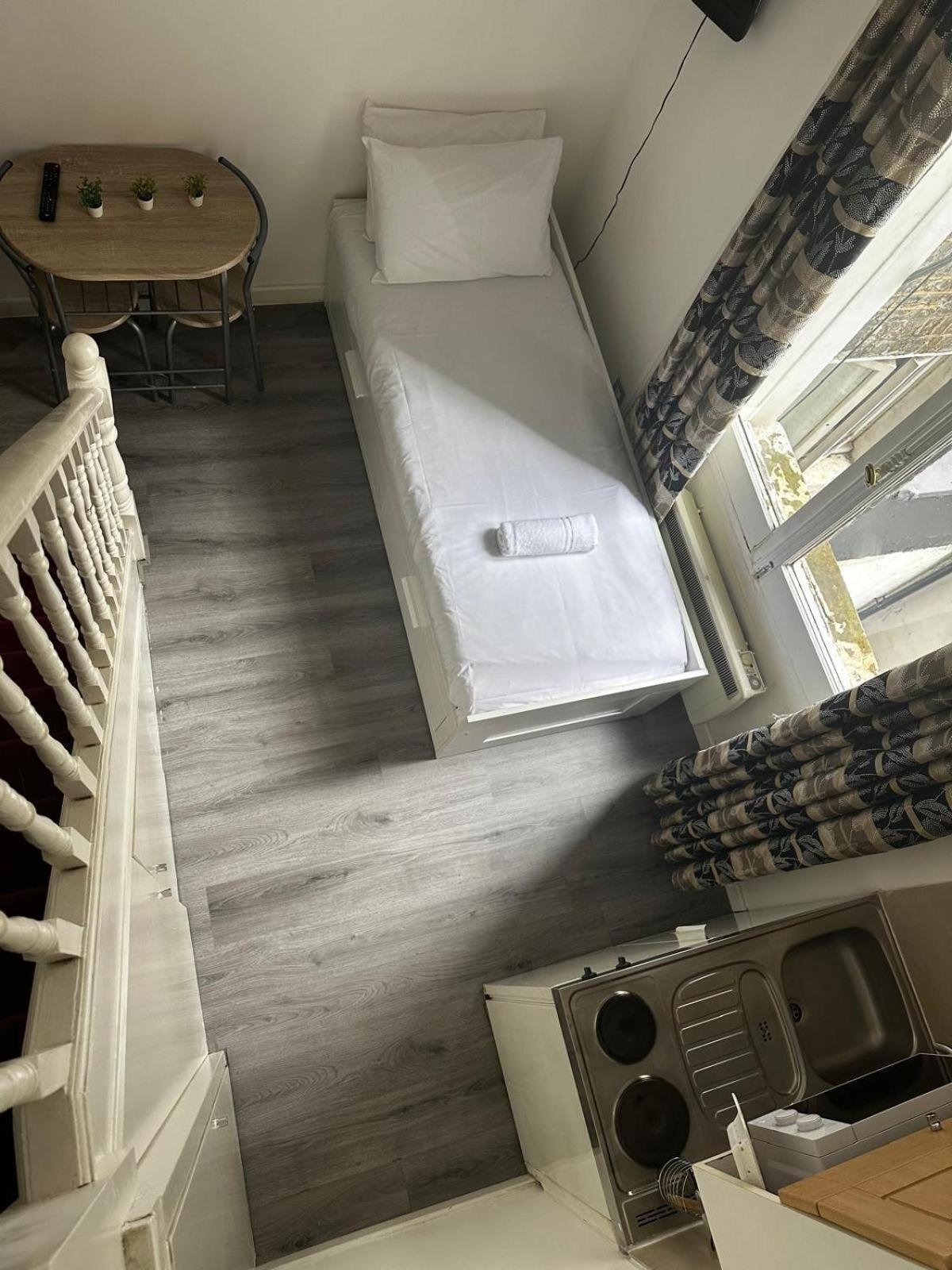 F101-First Floor Flat Fits 3 Near Hyde Park Apartment London Exterior photo